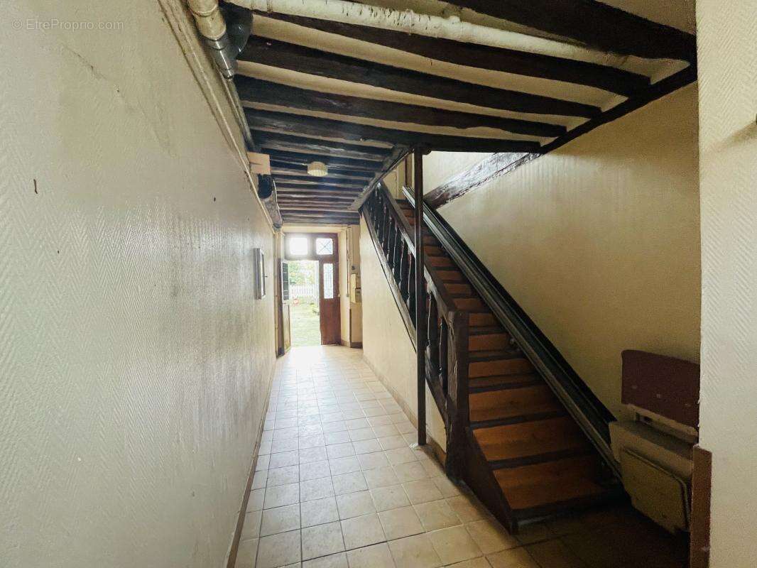 Appartement à ANGERVILLE