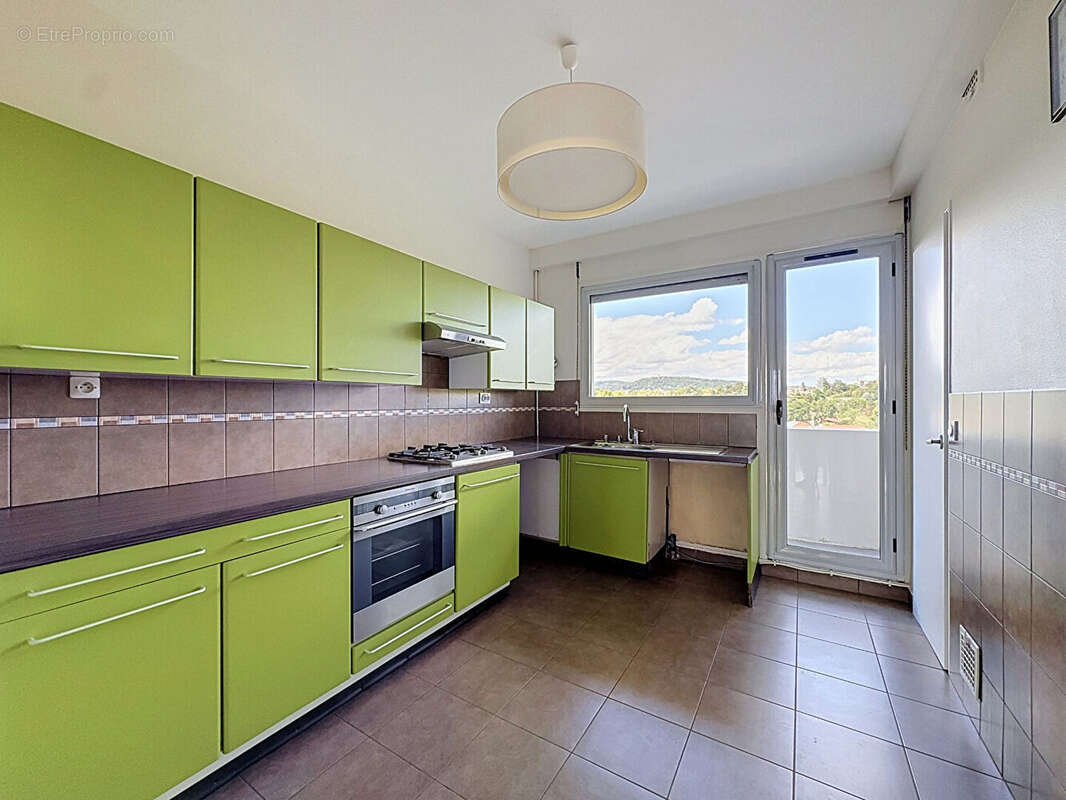 A VENDRE Appartement Caluire Et Cuire 5 pièces dernier étage 122 m2 - photo 12