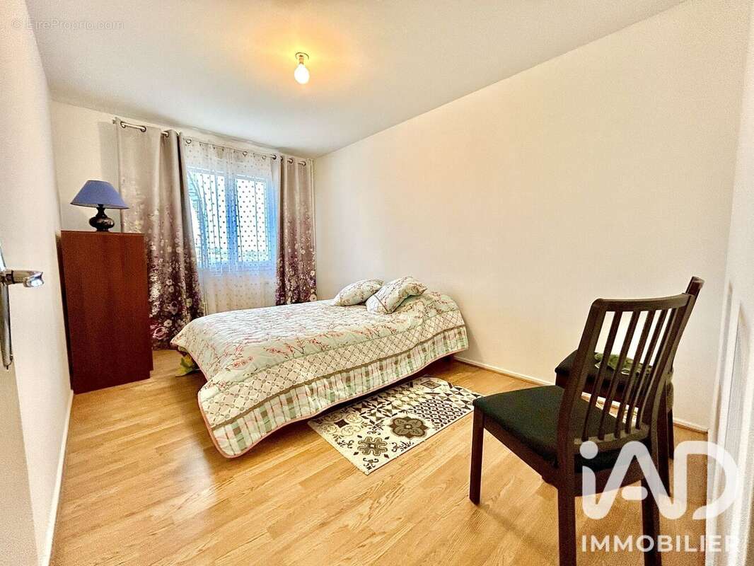 Appartement 67 m² à Sens  - photo 8