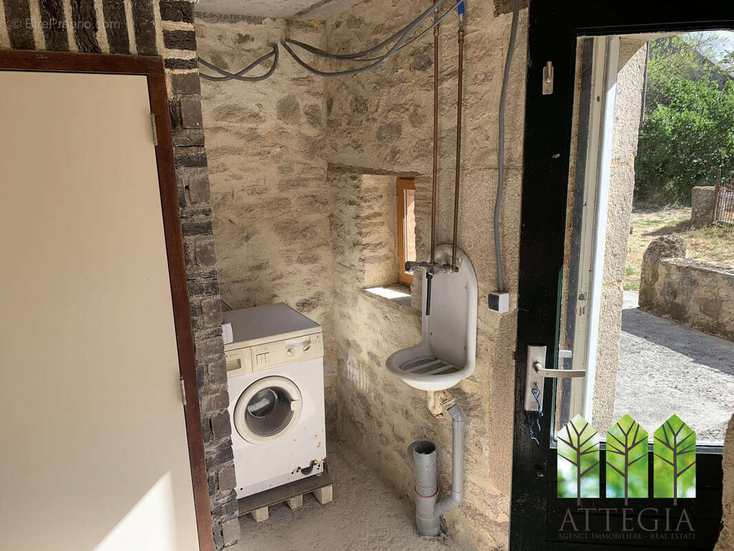 Maison 113 m² à Saint-Dizier-Les-Domaines  - photo 9