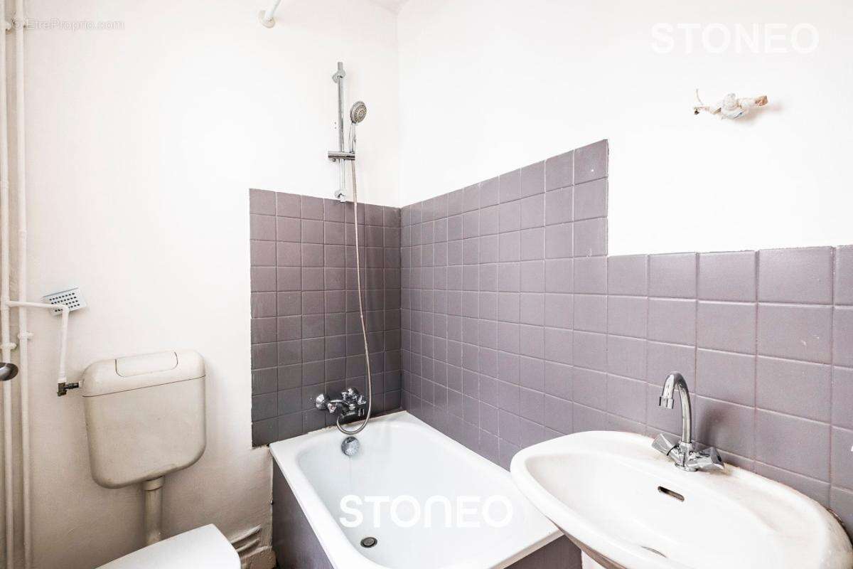 Appartement à PARIS-7E