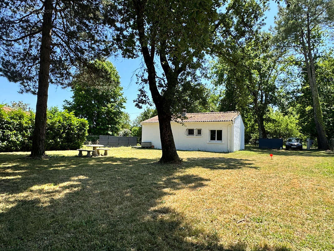 Maison à SAINT-PALAIS-SUR-MER