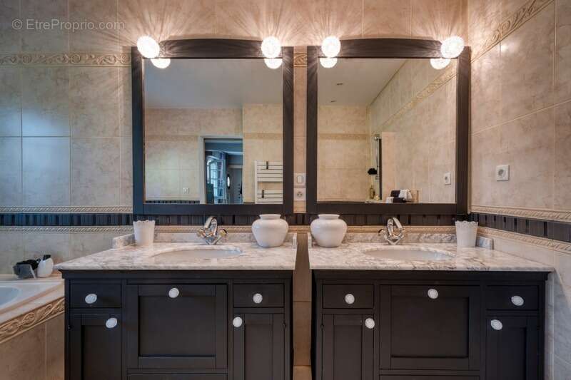 Maison à GARANCIERES