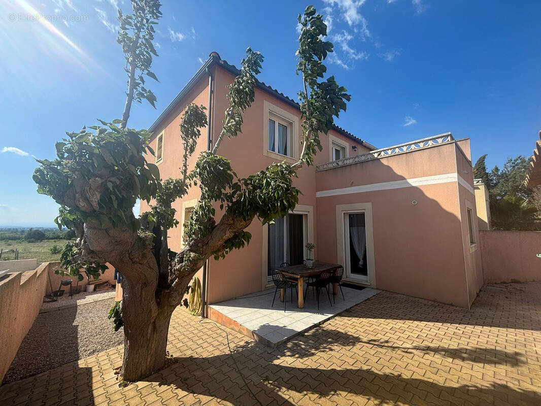 Maison à SALLES-D'AUDE