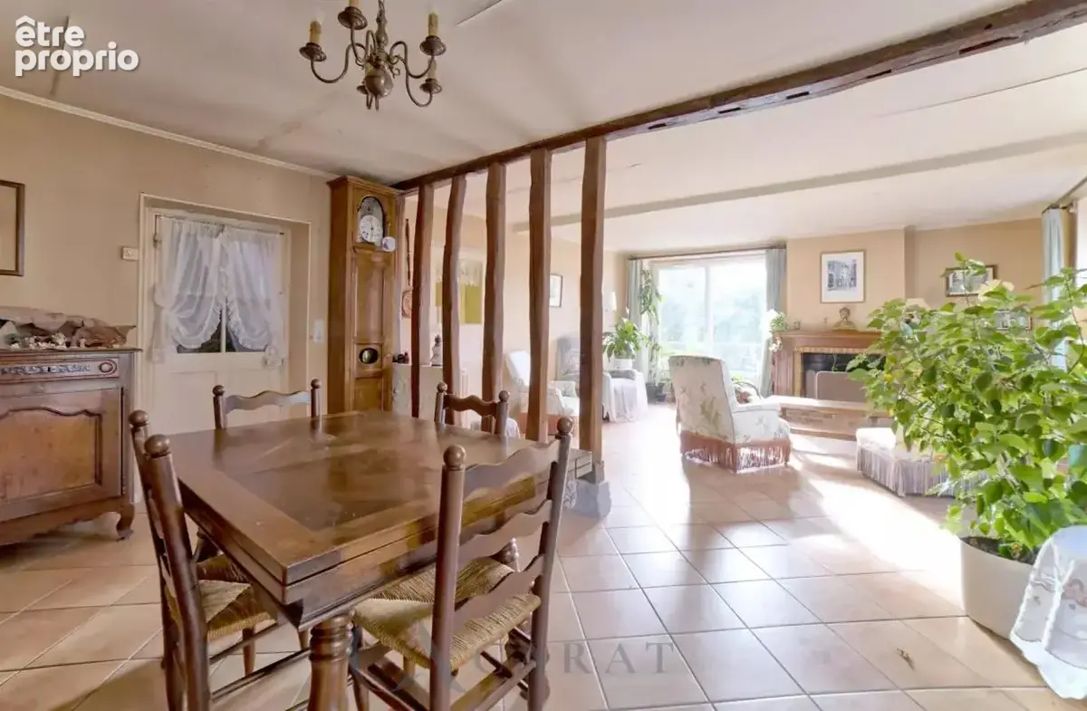 Maison ancienne à vendre à Gambais – village avec commerces et école - photo 3
