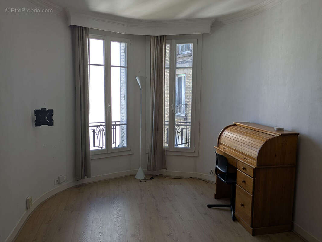 Appartement à PARIS-11E