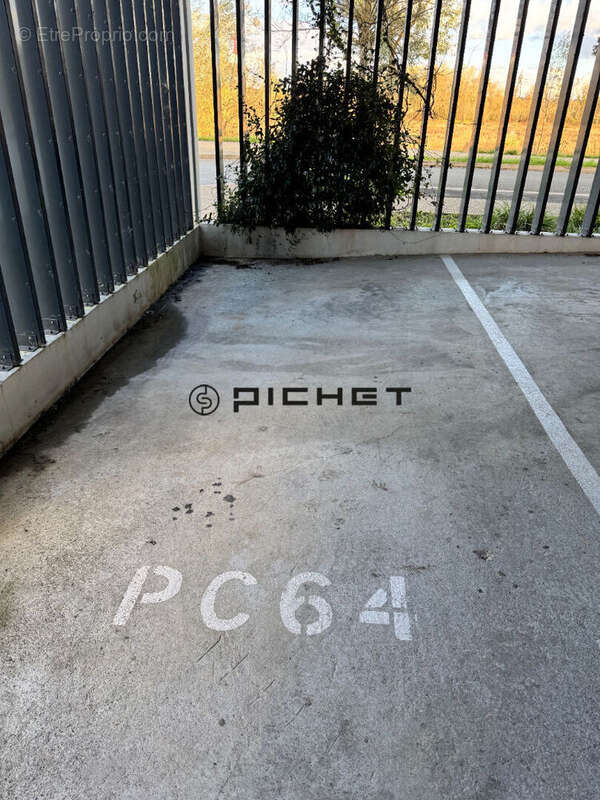 Appartement à VILLENAVE-D&#039;ORNON