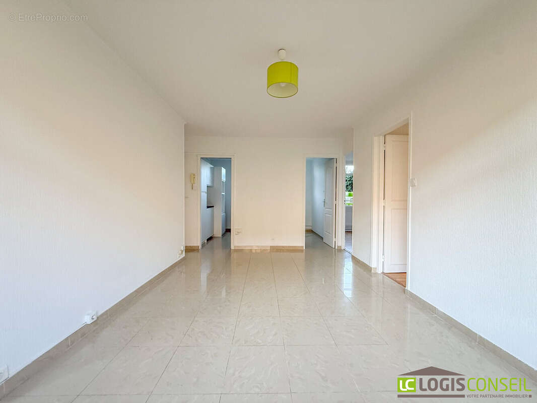 Appartement à CHATILLON