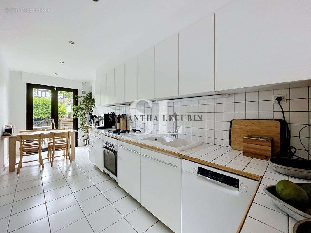 Maison 145 m² à Romainville  - photo 8
