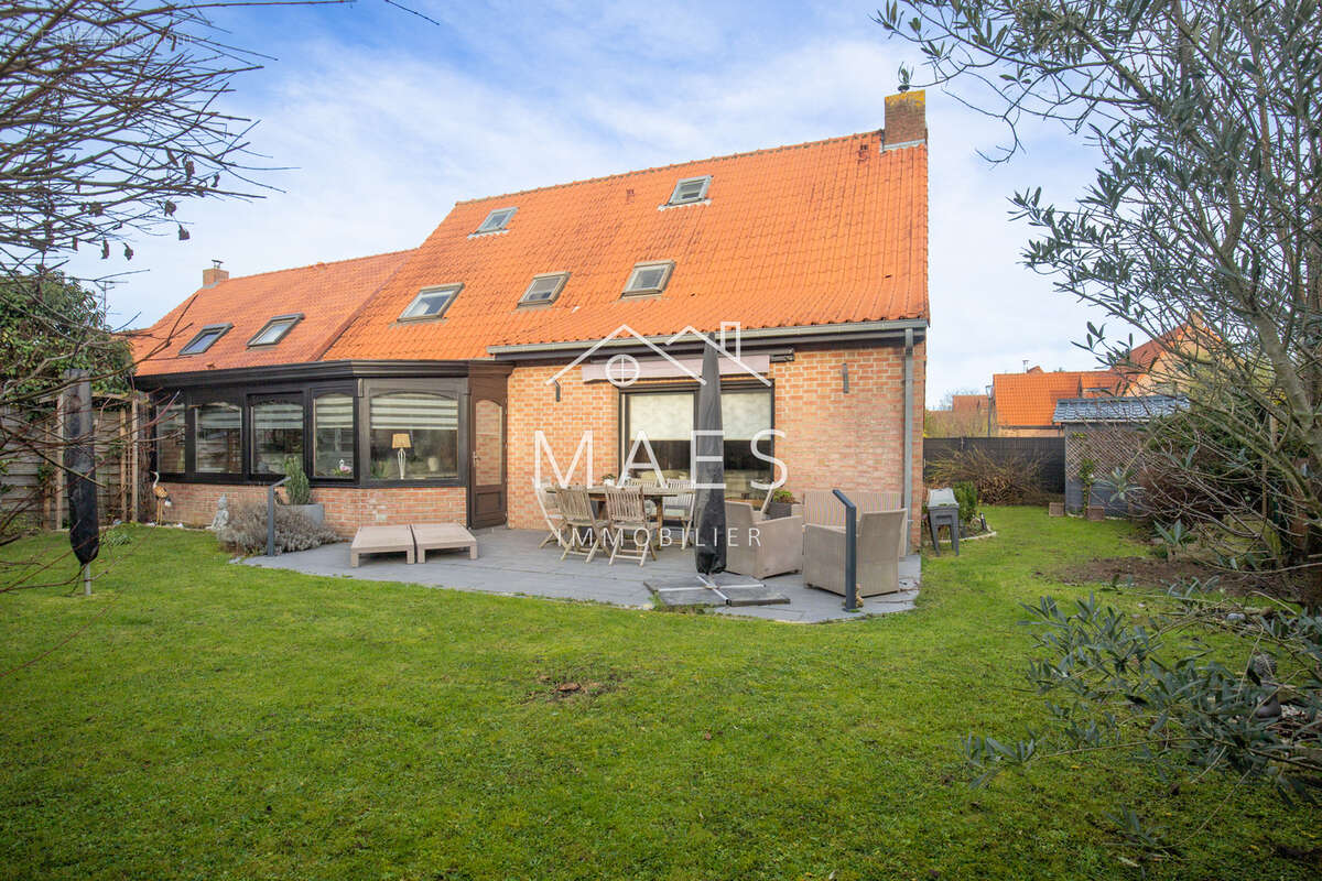 Maison à WAMBRECHIES