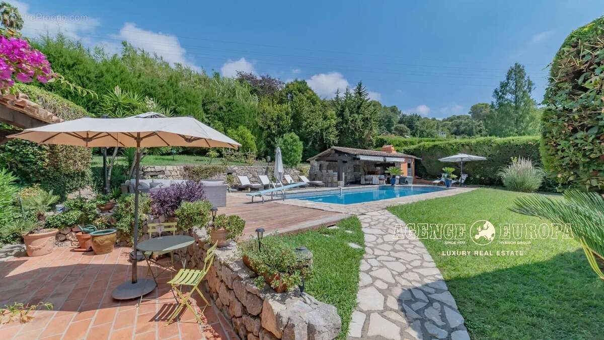Mougins - domaine prive - charmante villa - photo 6