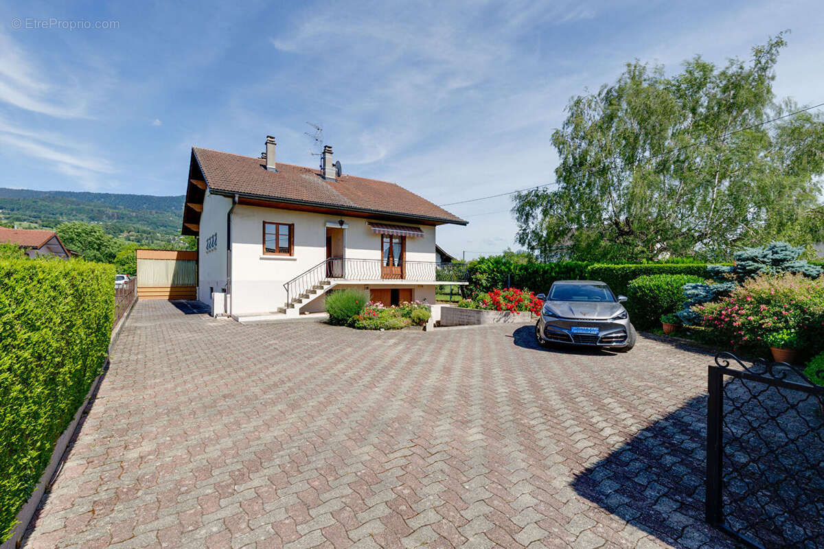 Maison Cranves Sales 4 pièces 86.18m² sur 1603m² de terrain - photo 2