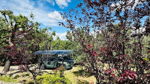 Maison à ENTRECHAUX