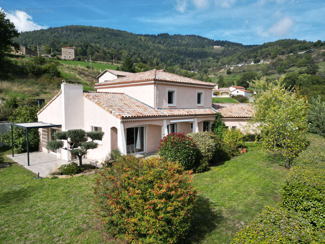 Maison à BOURG-ARGENTAL