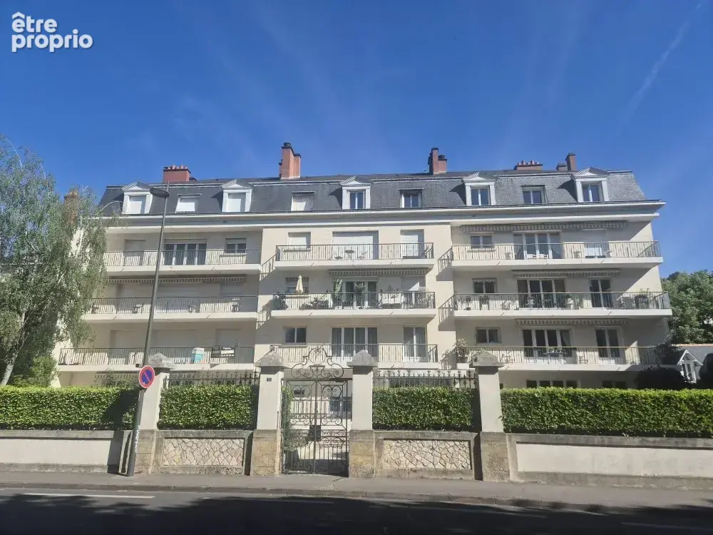 Appartement 6 pièces 125 m² à vendre à Tours (37100) - photo 2