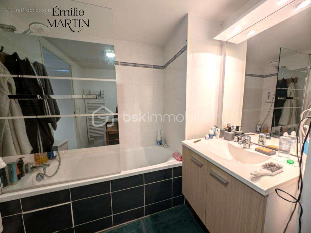 Appartement à LA CHAPELLE-DES-FOUGERETZ