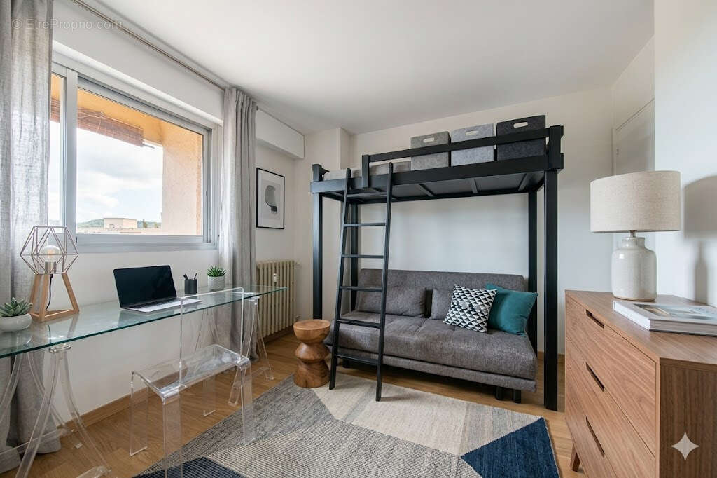 Appartement à AIX-EN-PROVENCE
