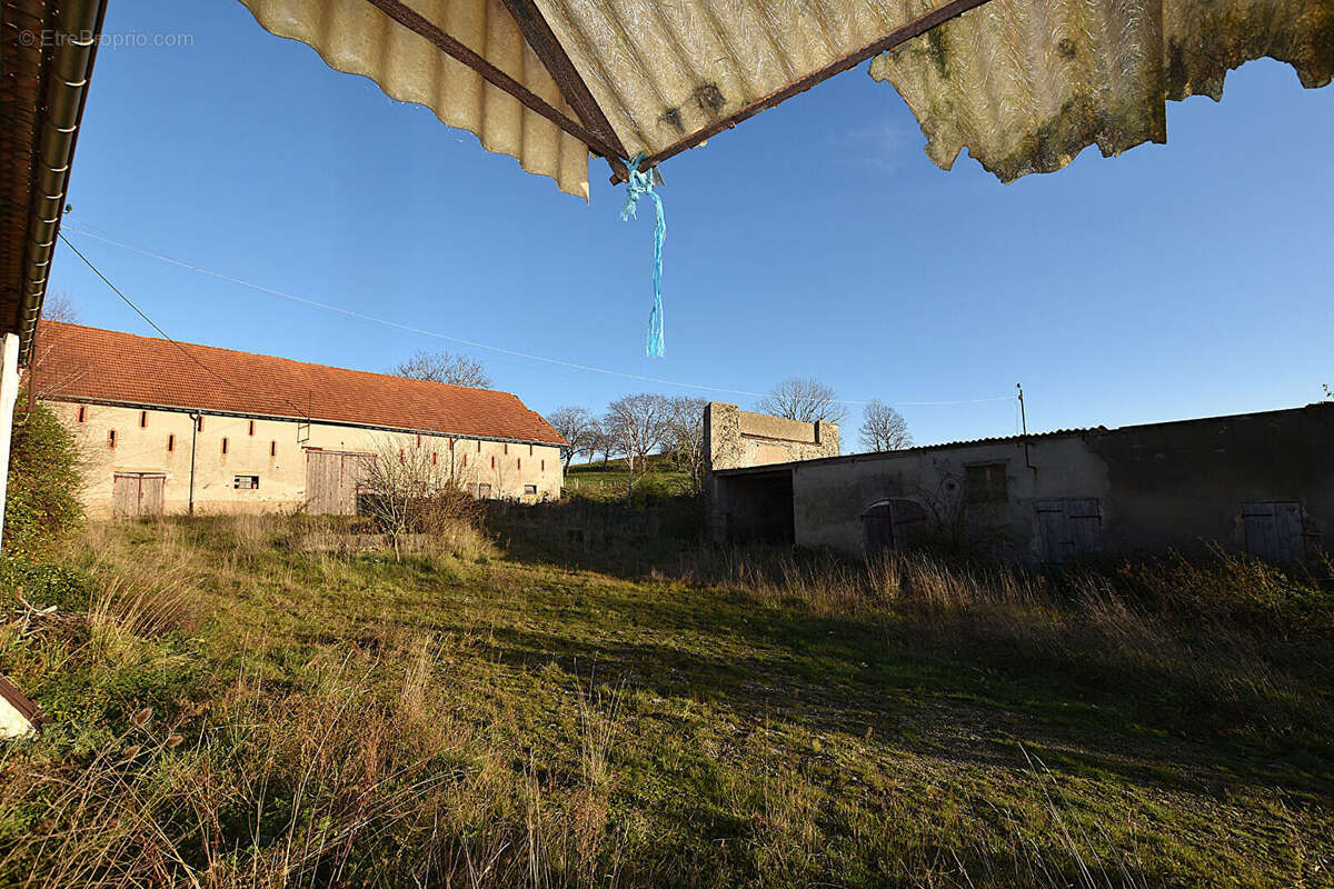 Maison à SAINT-GERAND-LE-PUY
