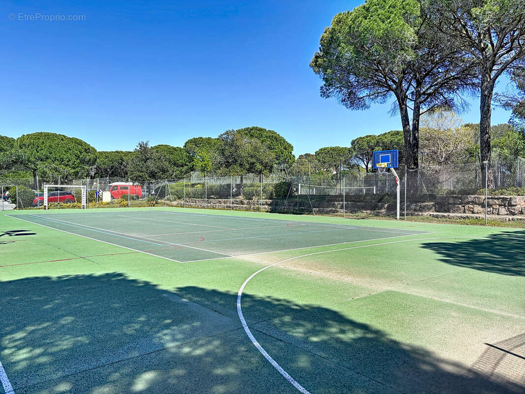 Appartement à SAINT-RAPHAEL