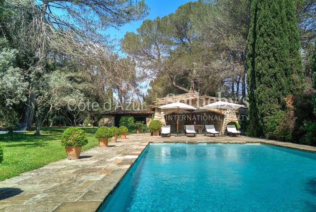 Maison à AURIBEAU-SUR-SIAGNE