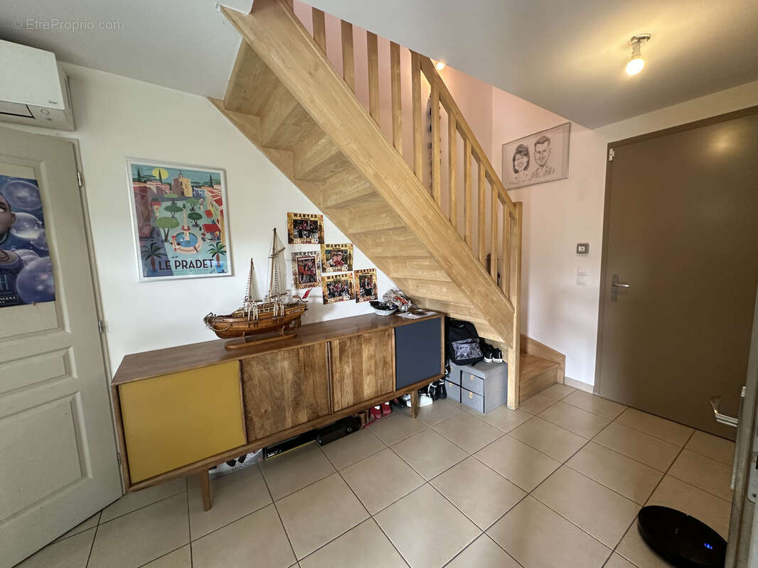 Maison à SOLLIES-VILLE