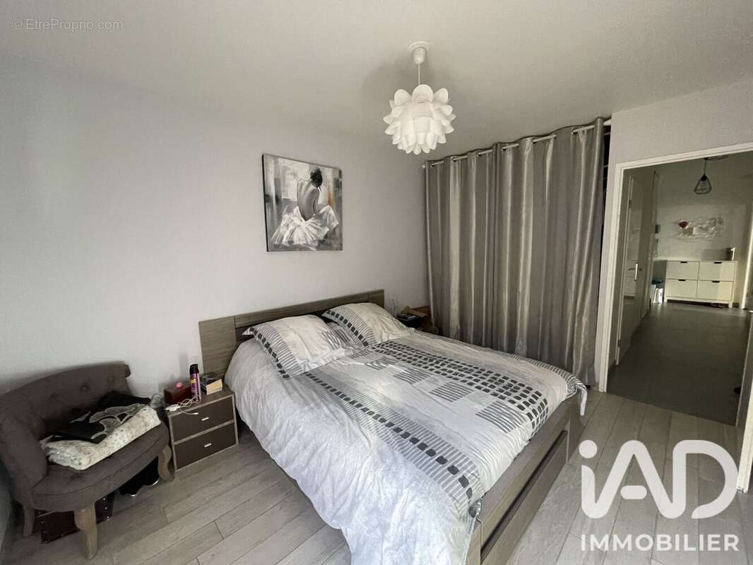 Appartement 77 m² à Chessy  - photo 8