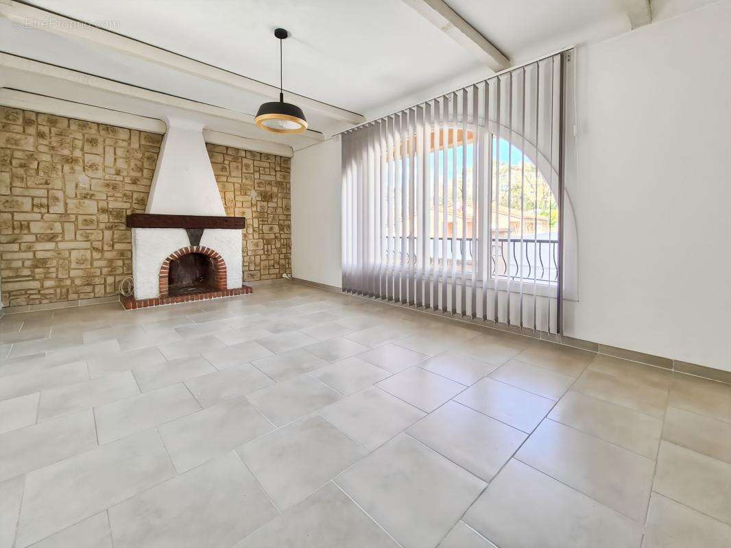 Maison à SAINT-RAPHAEL