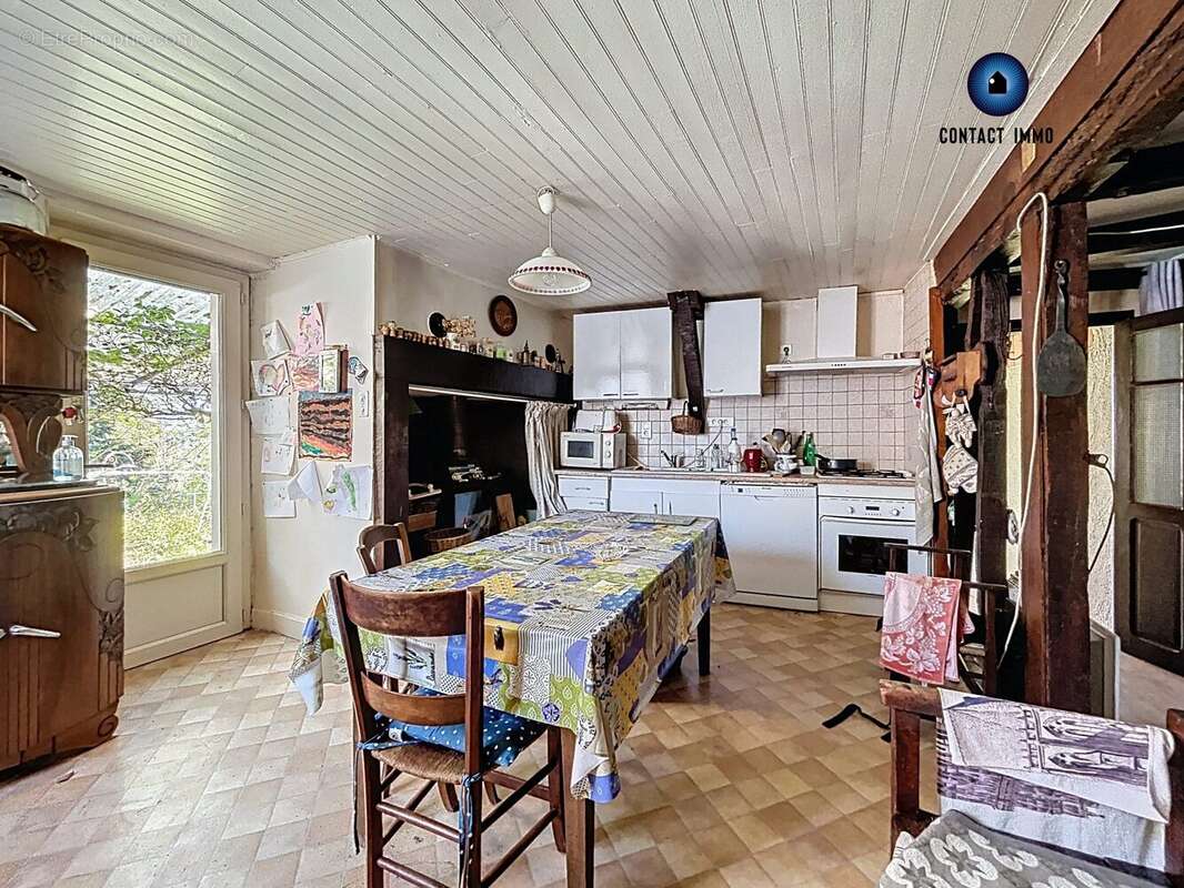 Maison à SAINTE-FEREOLE