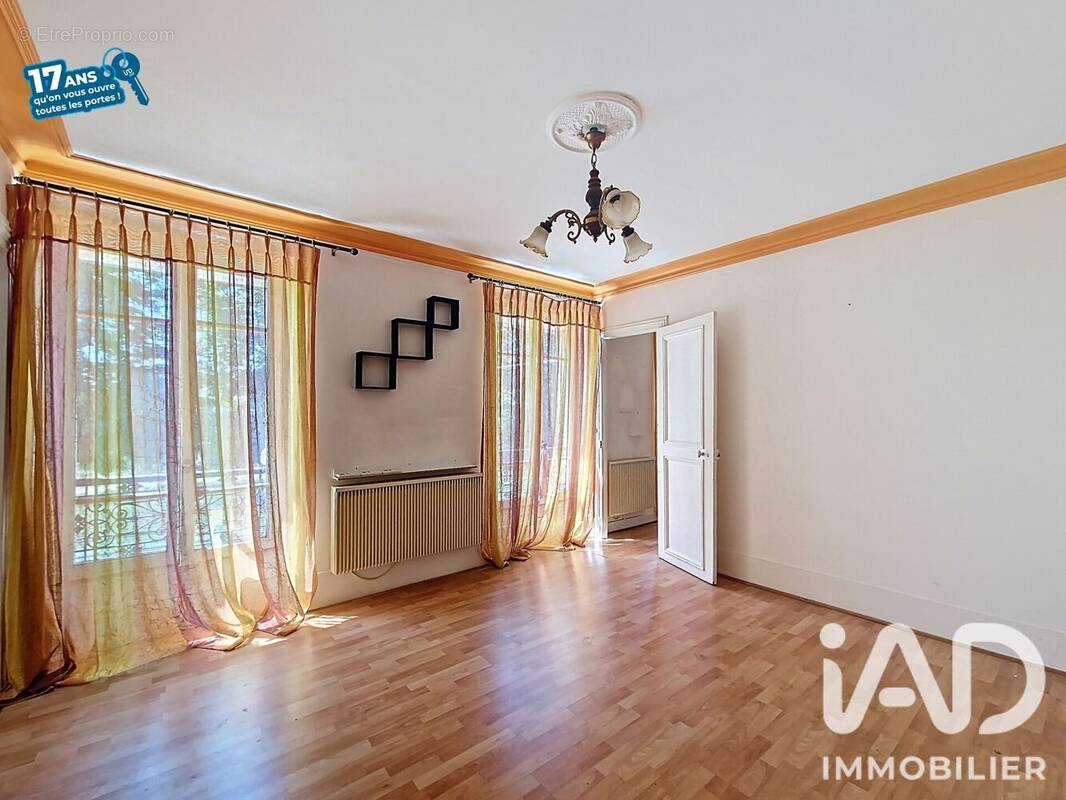 Photo 1 - Appartement à SAINT-DENIS