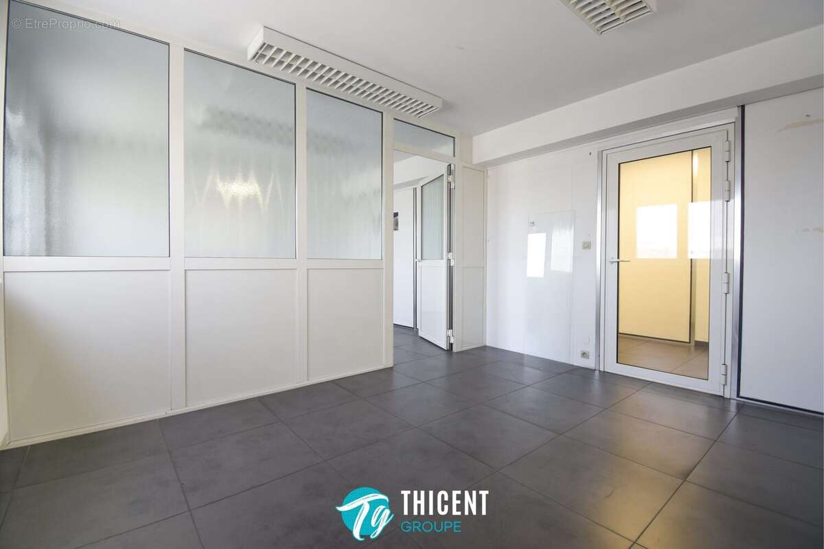 Commerce 3140 m² à Soufflenheim  - photo 9