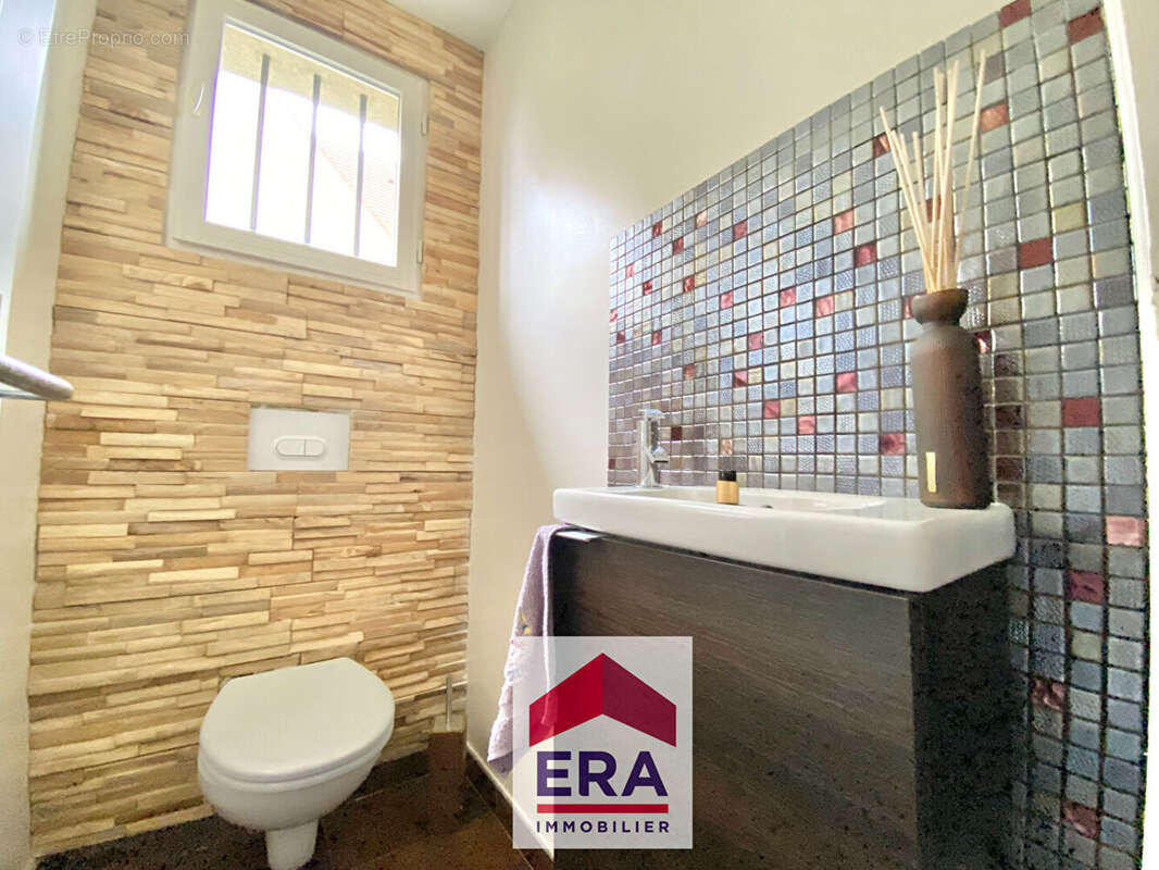 Maison à SARTROUVILLE