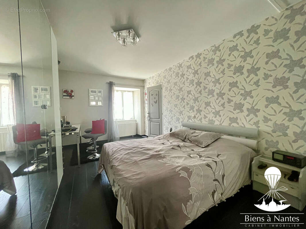 A Vendre Maison 5 pièces 121 m² Basse Goulaine Parcelle 860 m² - photo 9
