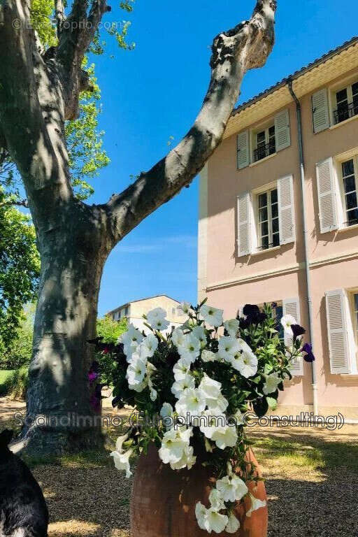 Maison à AUPS