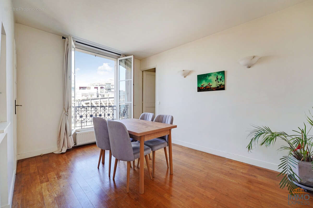 Appartement à PARIS-13E