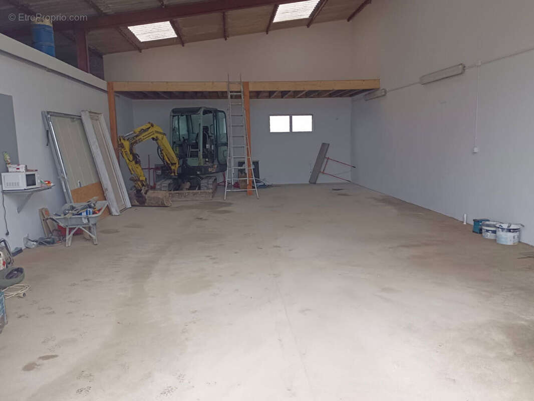 Parking à NOTRE-DAME-DE-MONTS