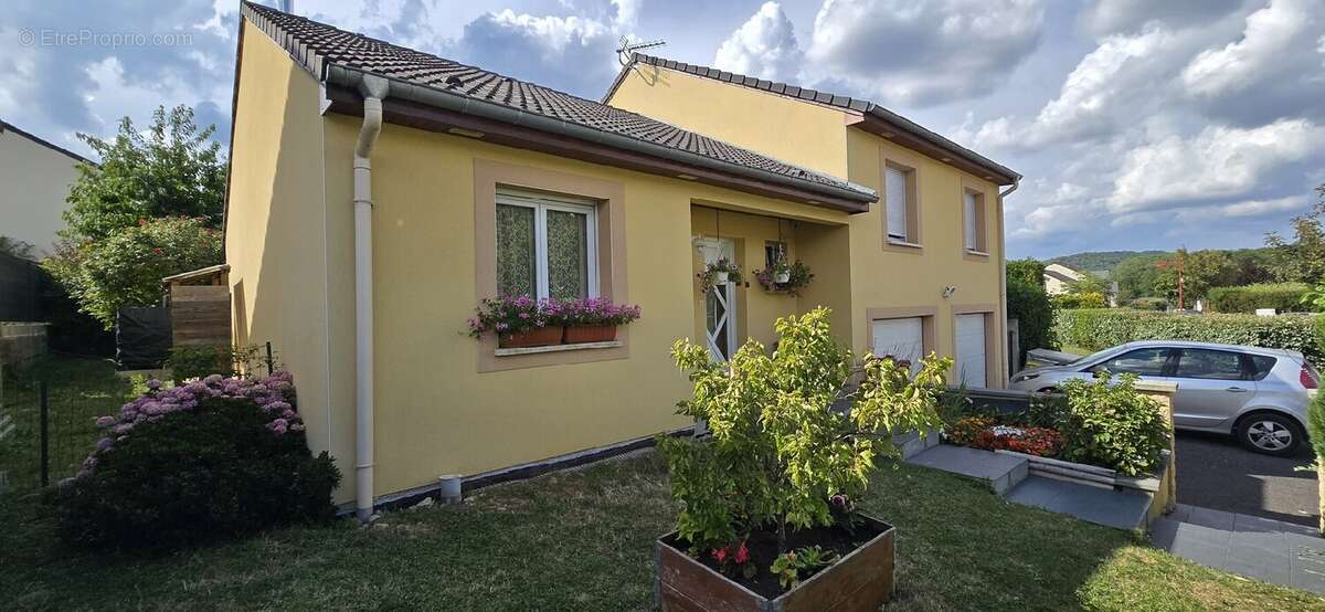 Maison 113 m² à Ecrouves  - photo 2