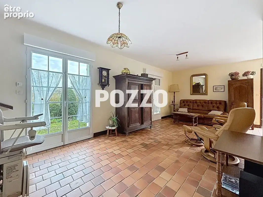 Coutances maison dans Résidence calme, 900 mètres du centre ville, 150 m2 environ, terrain de 900 m² - photo 9