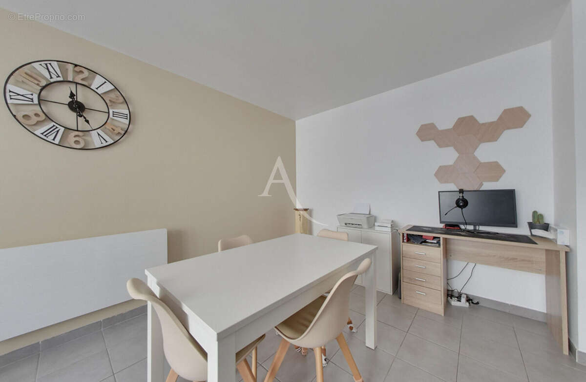 Appartement à BUSSY-SAINT-GEORGES