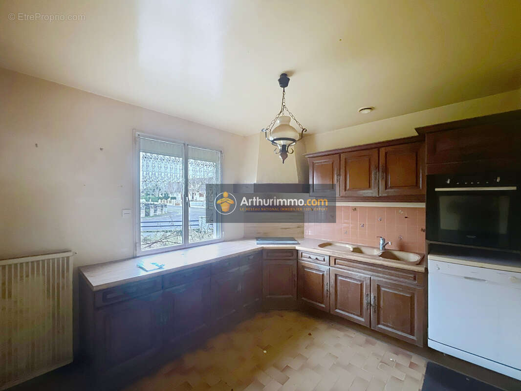 Maison à COULOMMIERS