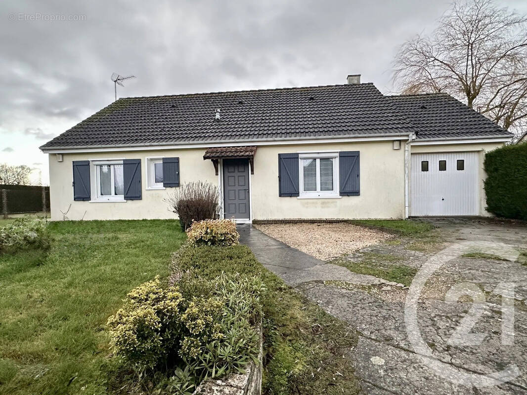Maison à ILLIERS-COMBRAY