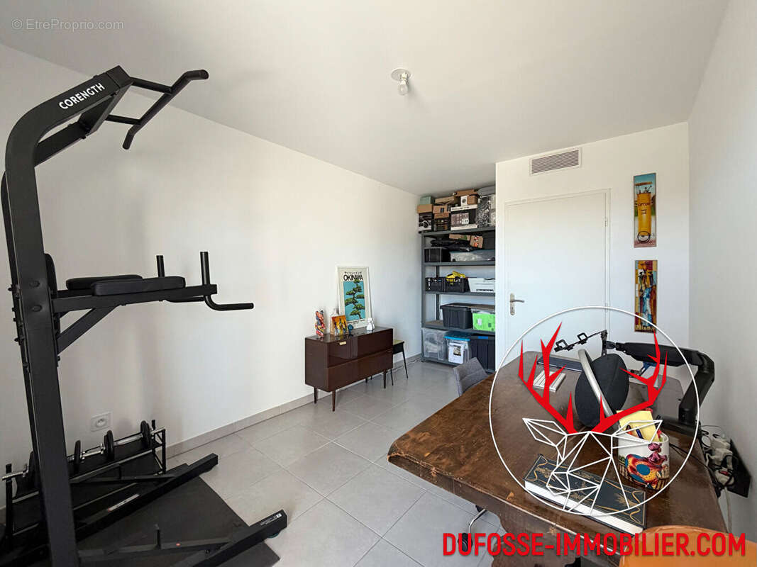 Appartement à MARSEILLE-2E