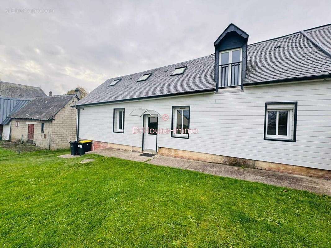 Maison à ENVERMEU