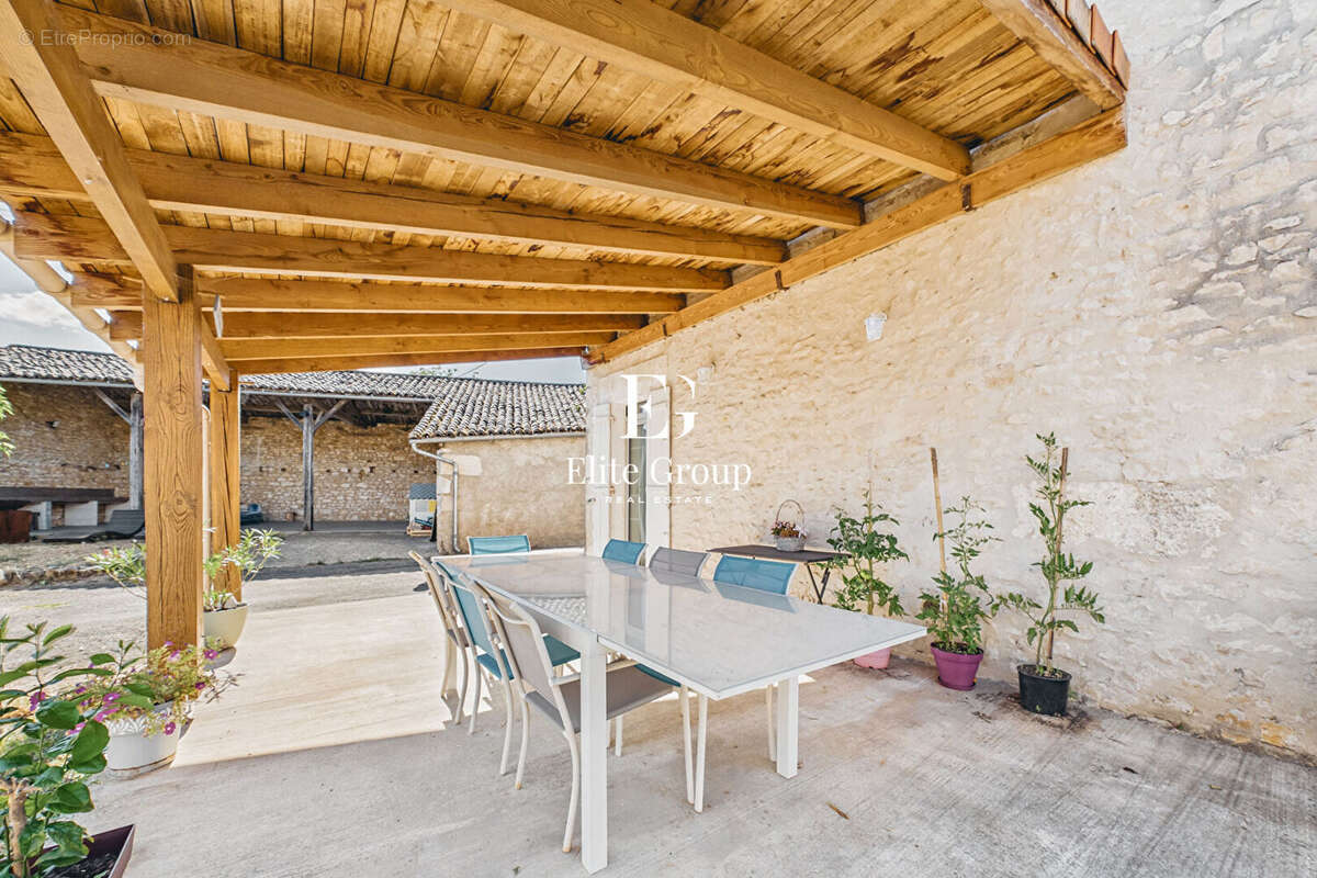 Maison à MARTHON