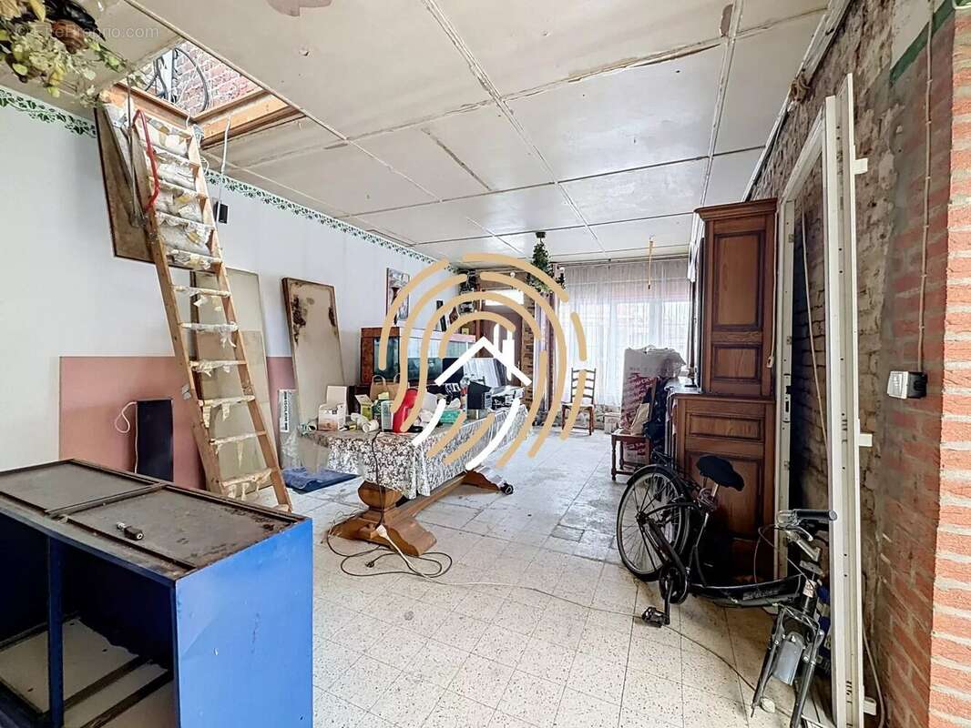 Maison à SIN-LE-NOBLE