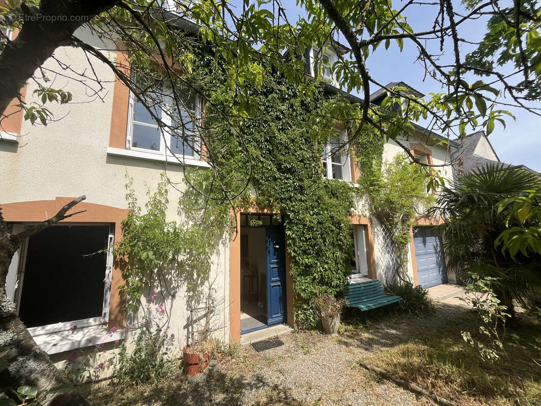 Maison à SAINT-JEAN-LE-THOMAS