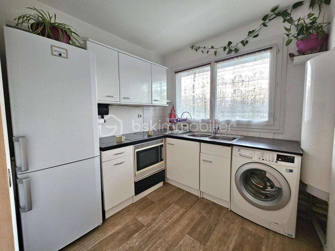 Appartement à DUGNY