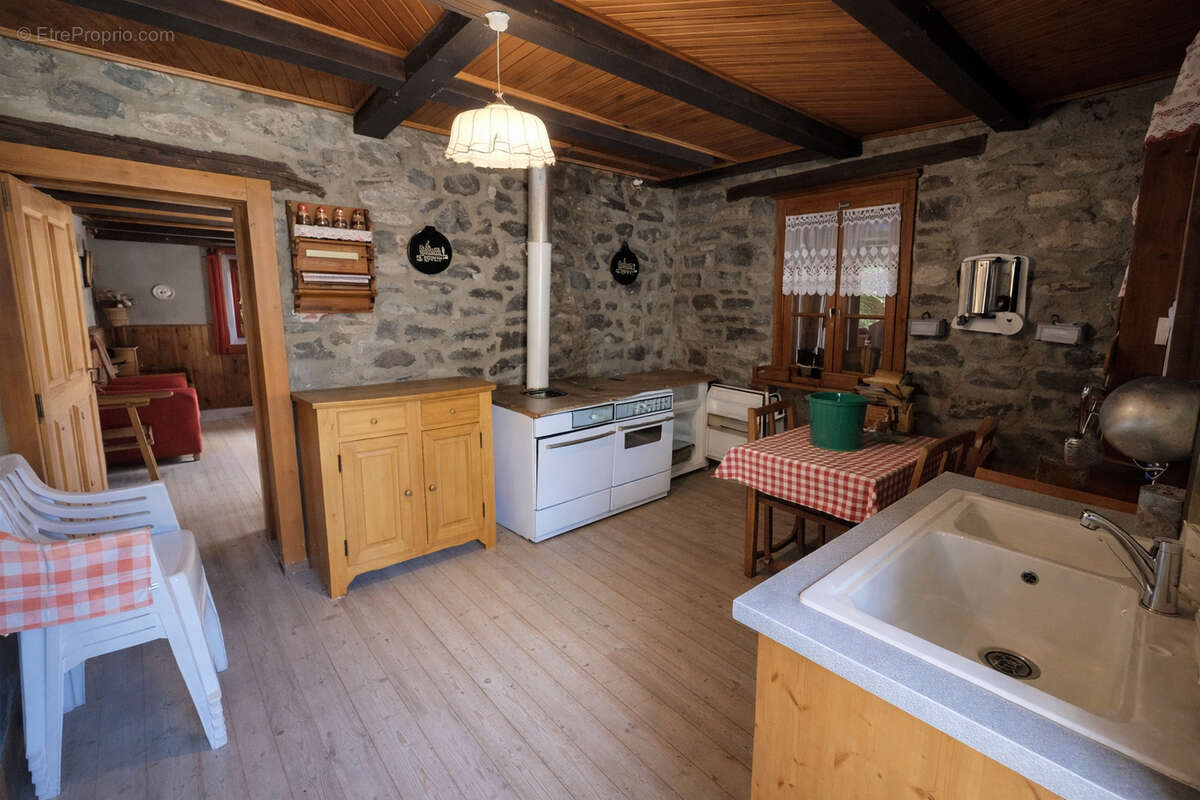 Maison à SEYTROUX