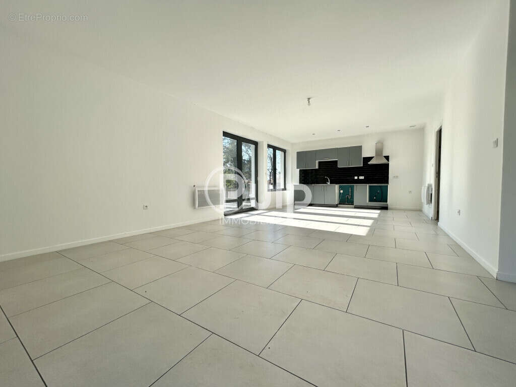 Appartement à MAZINGARBE