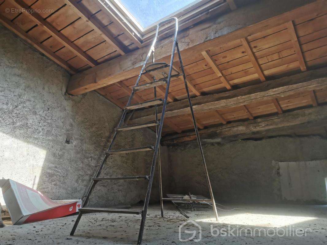 Maison à THEZAN-LES-BEZIERS