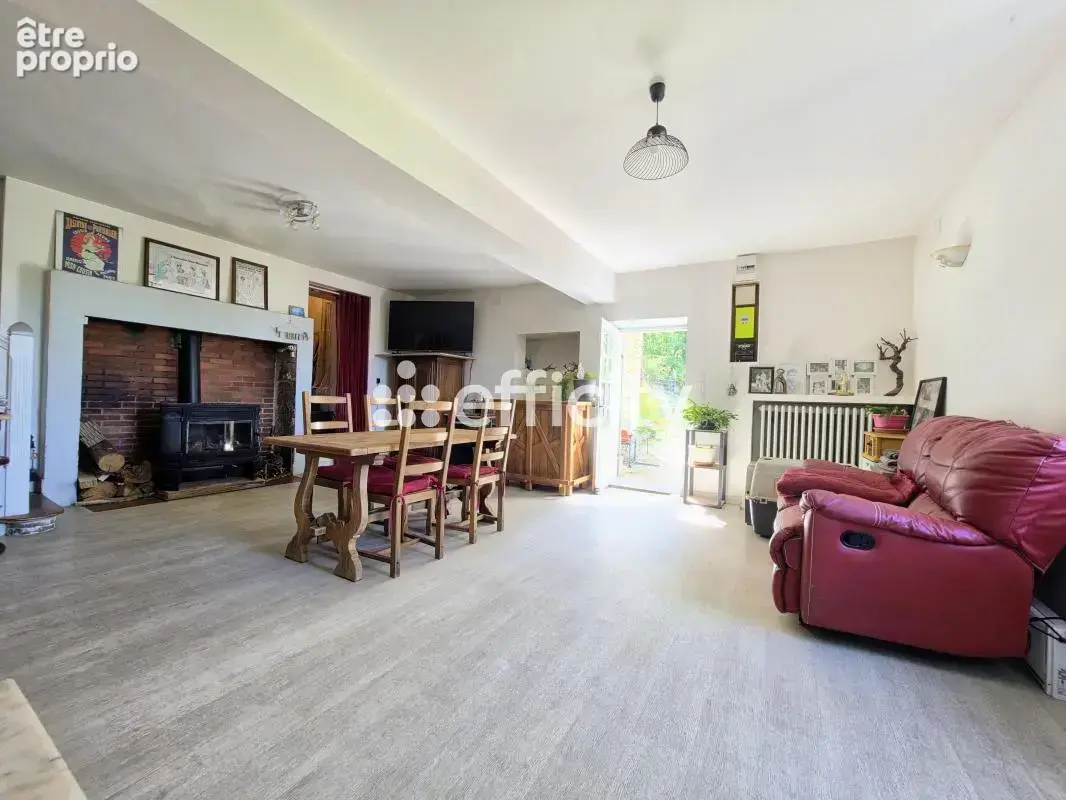 Maison 6 pièces 145 m² à vendre à Chateau-L'eveque (24460) - photo 3